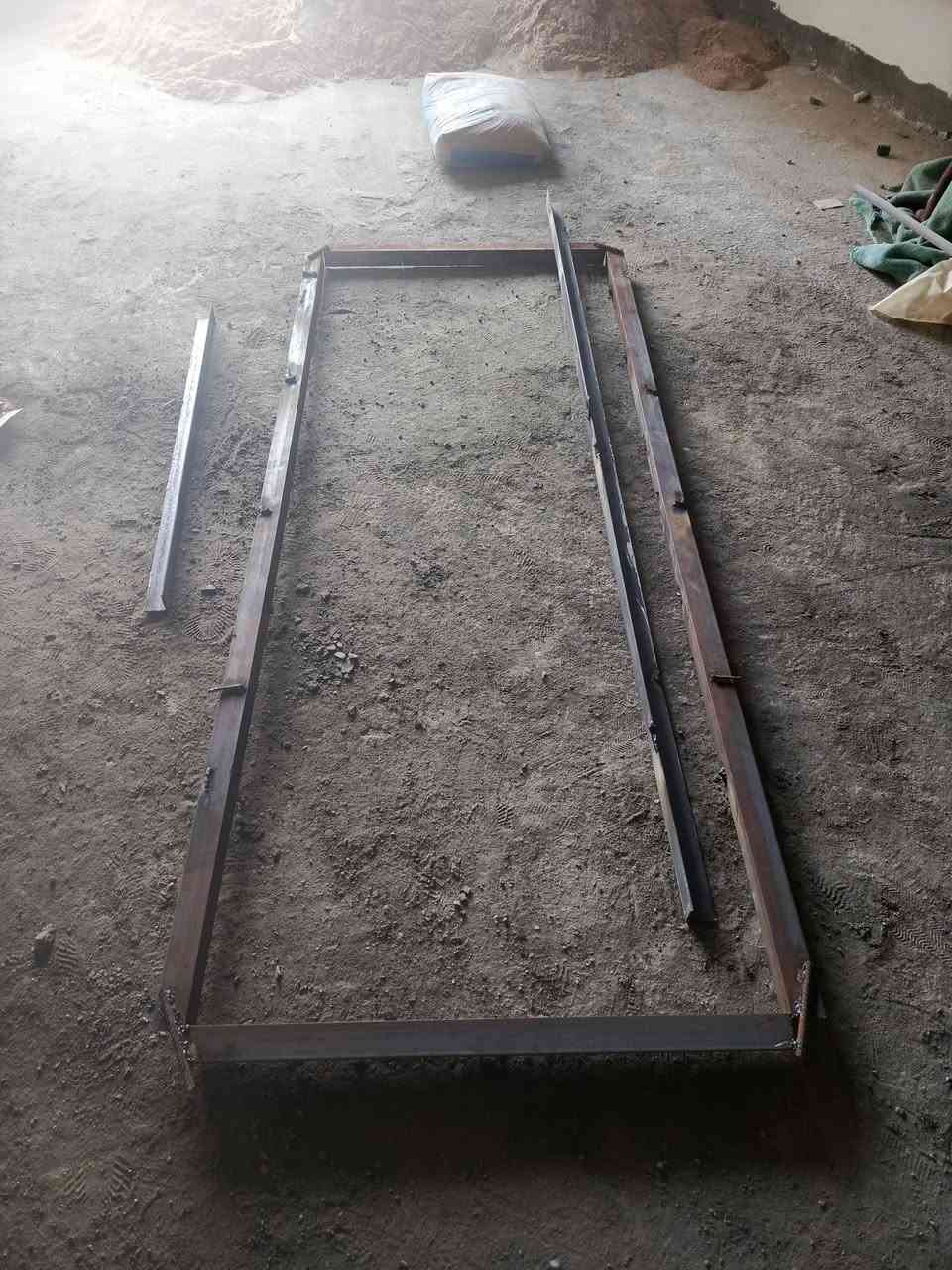 سلام عليكم. بيبان 3 هنه وجراجيب للبيع الشراي اتصل او تراسل واتساب ***********
