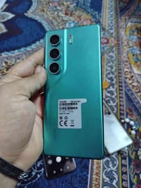 تكنو كامون 40 جهاز فول نضافه 100/100 ذاكره 256 العشوائيه 16 كامل ملحقا...