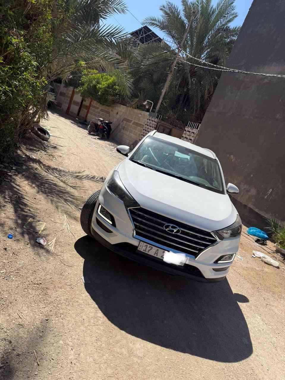 السلام عليكم
توسان خليجي
كفاله عامه 
موديل 2019
محرك 2000
عداد المسافه 65 الف حقيقي 
مكان السياره السماوه 
السعر 210$ مع المجال البسيط 
هاتف ***********
