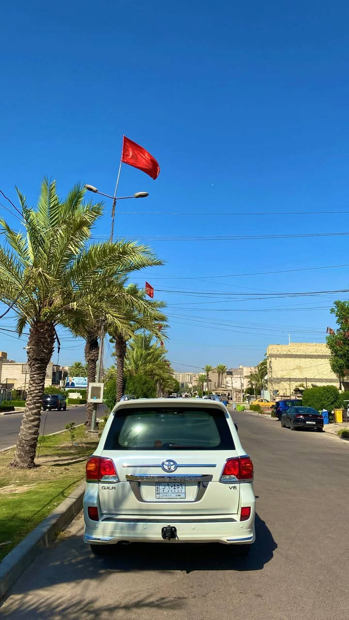 السلام عليكم للبيع فقط لاندكروزر
موديل ٢٠١٤ 

رقم بغداد 

ماشيه ١٧٠ الف 

مكان السياره بغداد السيديه 

للاستفسار اكثر 

***********
