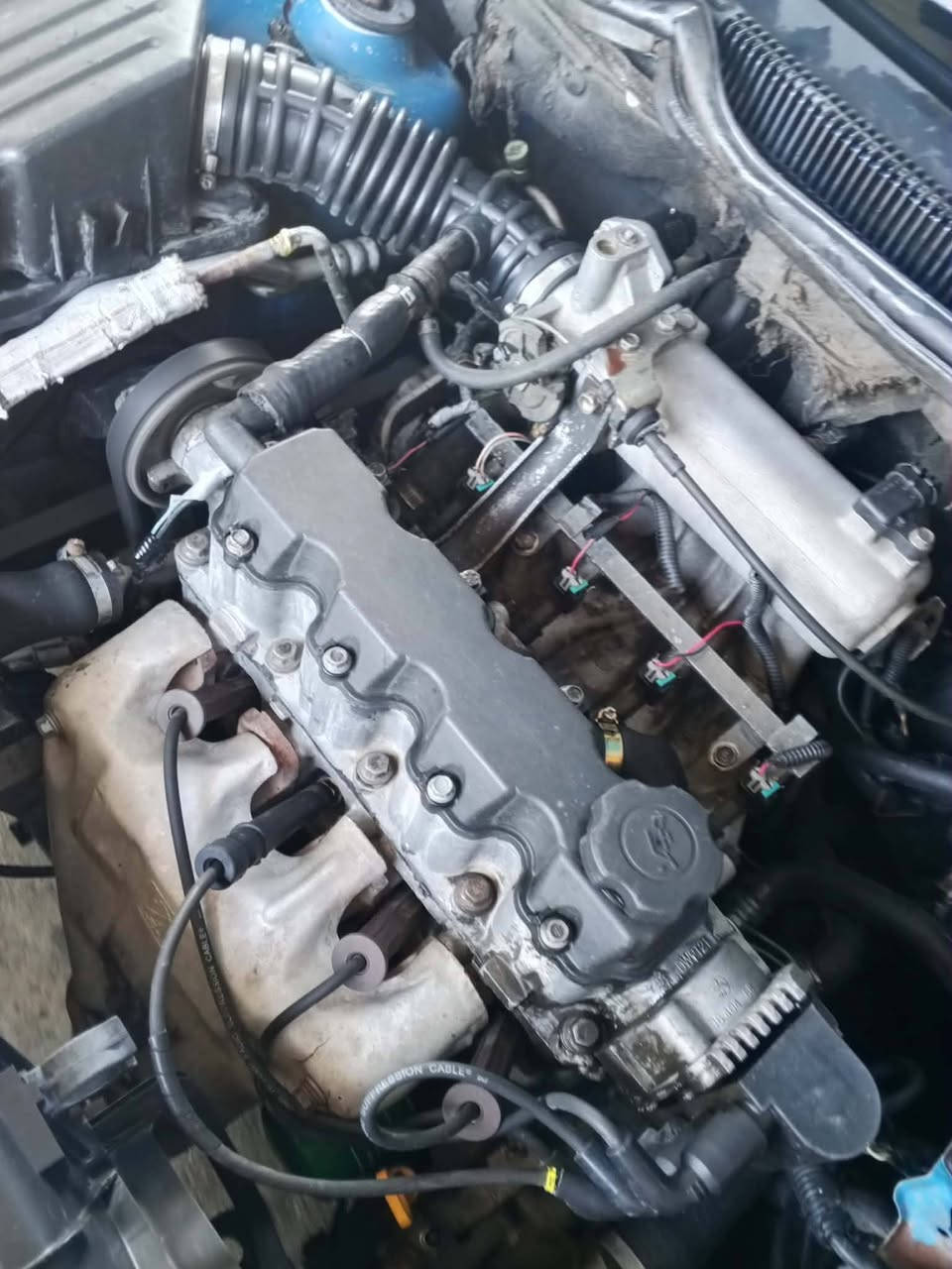 إعادة النشر بسبب الوعود الكاذبه سيارة افيو  للبيع موديل 2006  محرك استره 
سياره نضيفه كير ومحرك  شرط 
طخم تايرات جديد 
حداديه 80 بالميه
السياره باسمي سنويه لحد 2030
بيها كابون بانزين  وبيها تليقطات ابيع حزام  وشرط التحويل
مكان السياره موصل حي عدن
 السعر45 وبيها مجال وللاستفسار اكثر اتصل *********** واتساب واتصال
