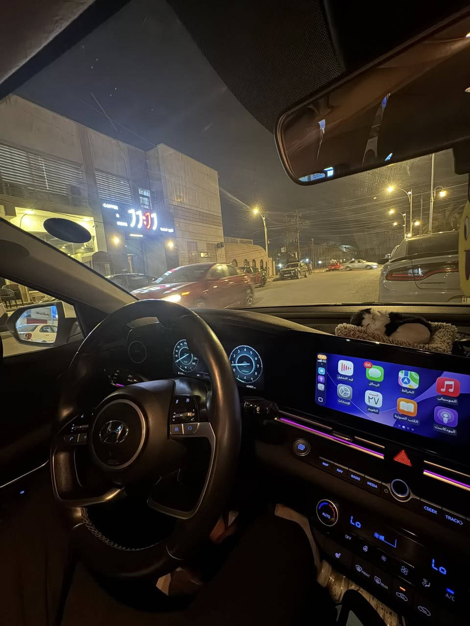 النترا 2023رقم ذي قار
فول مواصفات 
فتحة تحكم بلمري 
تدفئ كشنات رادارات امامي وخلفي 
شاشة دجتل لد داخل الدشبول وباقي مواصفات معروفة محرك 2000دوش وارد امريكي 
رايدها ب170
الاستفسار عن باقي التفاصيل ***********
