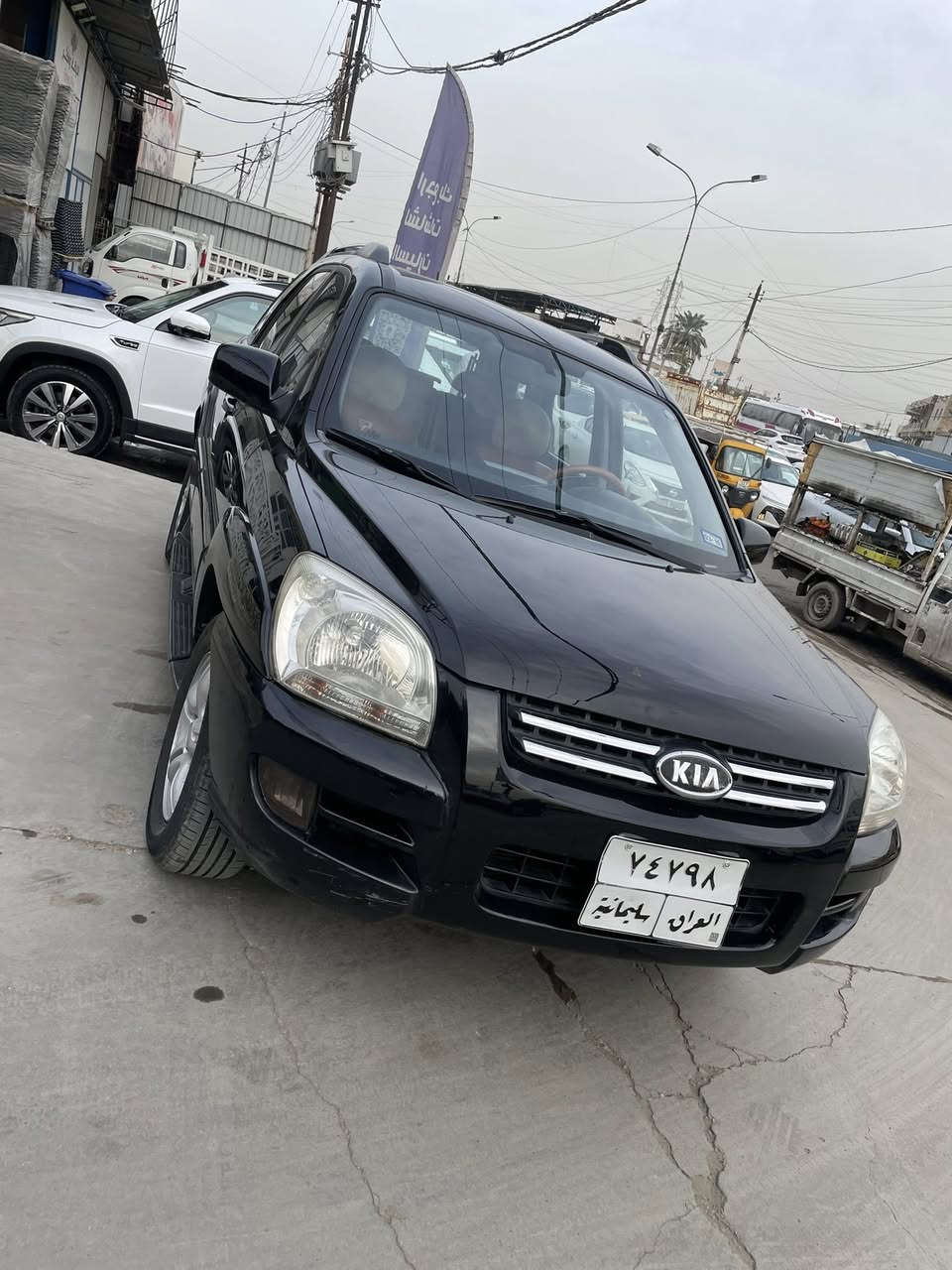 السلام عليكم للبيع كيا سبورتج خليجي 2008 مكفوله من الضربه والصبغ ومكفول كير ومكينه وتبريد وصدر فول مواصفات فتحه شاشه كامره حساسات ماشيه 190 داخل جلد مشمشي بلاد 
مكاني بغداد زيونه 
السعر 117 ورقه 
***********
