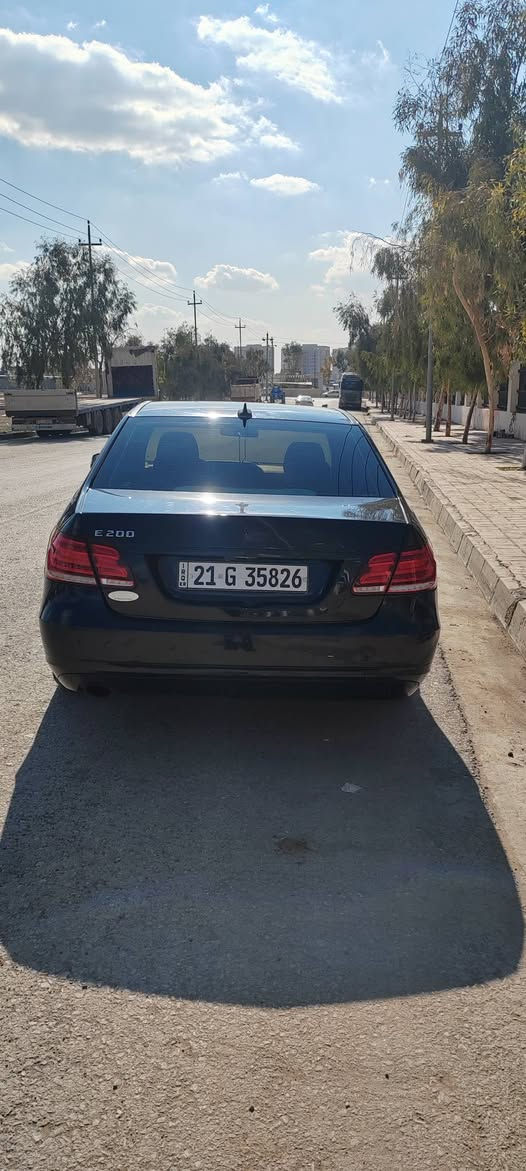 مرسيدس E200  2010 
مکینە چوار پستن و تۆربۆ  لیدان و سبوغی نییە  پیش و پشتی
که‌پسه گیر و مکینە بی کیشەیە  
دوو سويچ بلادى
شوین:هه‌ولیر
سعر  145 أربيل, العراق


**إذا كنت صاحب هذا الإعلان وتريد حذفه لأي سبب، رجاءا أرسل رسالة إلى الدعم الفني**