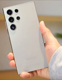 سامسونج S24 الترا • 1 تيرا • نضافة 100%