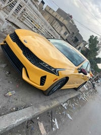 البيع كي فايف  موديل 2021 بسمي رقم انكليزي بغداد سياره نص فول  هاذ لون...