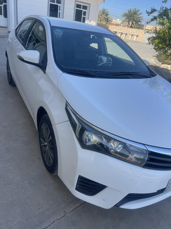 كورلا 2015 خليجي
مكفولة من الصبغ فقط بارد موضح بالسونار 
ماشية 150 الف 
نضيفة وجاهزة مابيها نواقص 
السعر 143 وبيها مجال 
مكان السيارة بغداد 
***********
