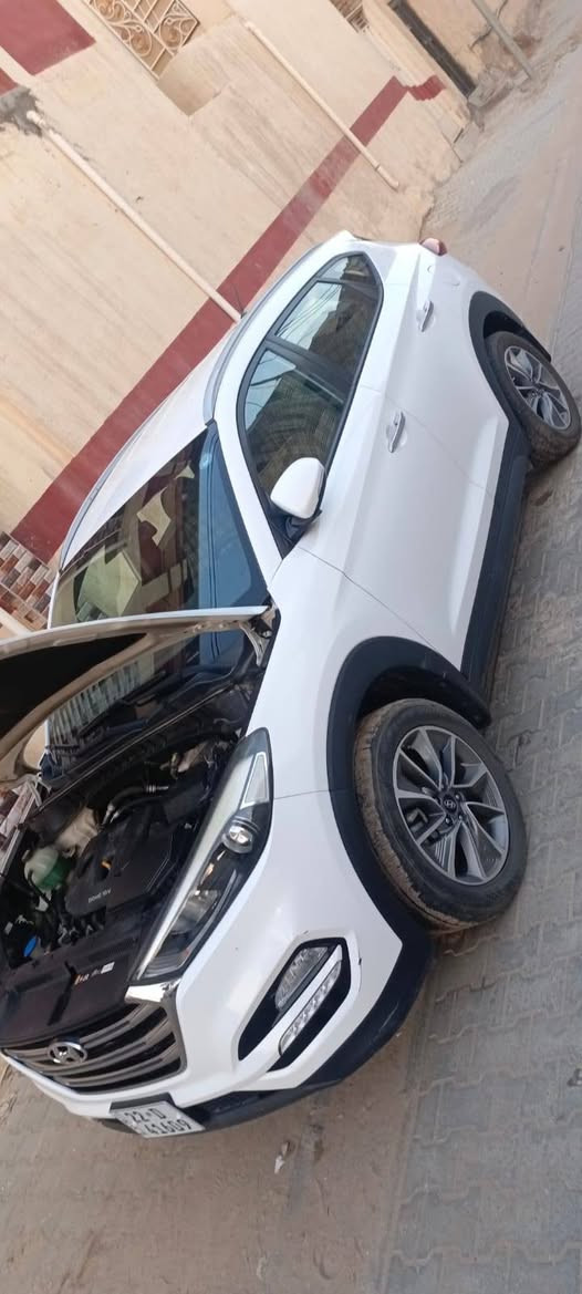 تحيه طيبه
توكسان خليجي 2018نص مواصفات كفاله عامه رقم اربيل
باسمي تحويل مباشر  الرقم الجديد سنويه الى 2029
مواصفاته نص فول سياره جديده وما عايزه برغي ونضيفه
وجناي سياره من سنتها بيدي طلعت من المعرض سياره جديده بمعنه الكلمه 
 ***********
سعر 182وشراي يدلل وبالخدمه
