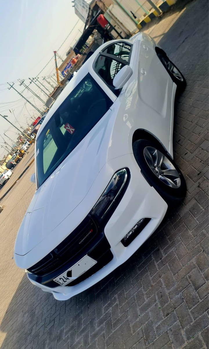 جارجر2018 ادوات ادوات السياره بدون حادث ماعدا الكصه كصه وحده  فقط دخول جديد جاهزه من كلشي مكينه 3600 
مرقم انكليزي طبق الاصل السعر 87 ورقه  وبيها مجال بسيط حق الجيه مكان السياره بصره
 للاستفسار الاتصال بالرقم ***********
