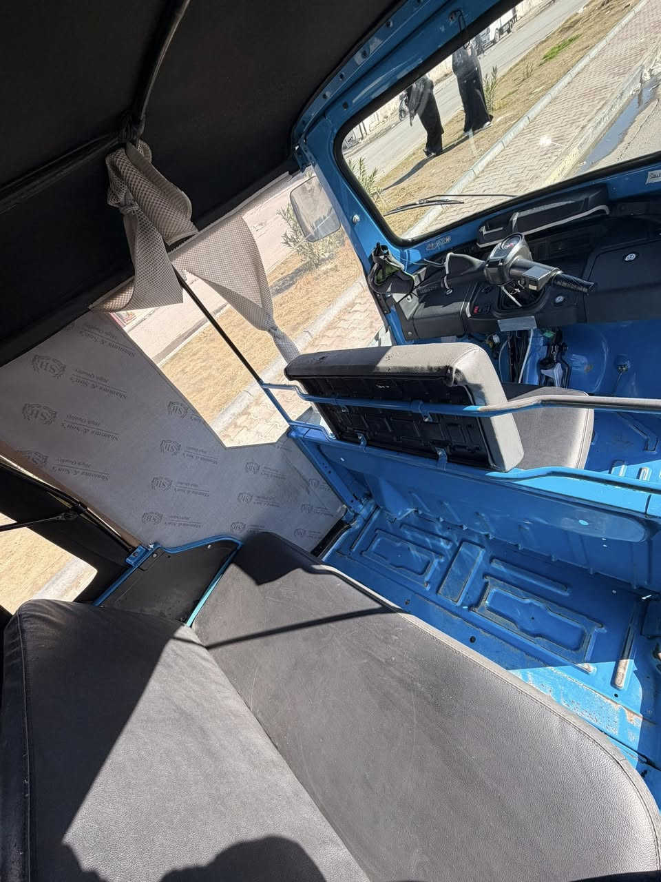 للبيع  TVS 21 بدون باب
نضيفه هاي صور كلشي موضح كدامك. رقم بغداد لوحات جدد. سنويه جديده هزه جديده 
***********
عارضها 6 وبيه. مجال حي الجهاد بغداد.
