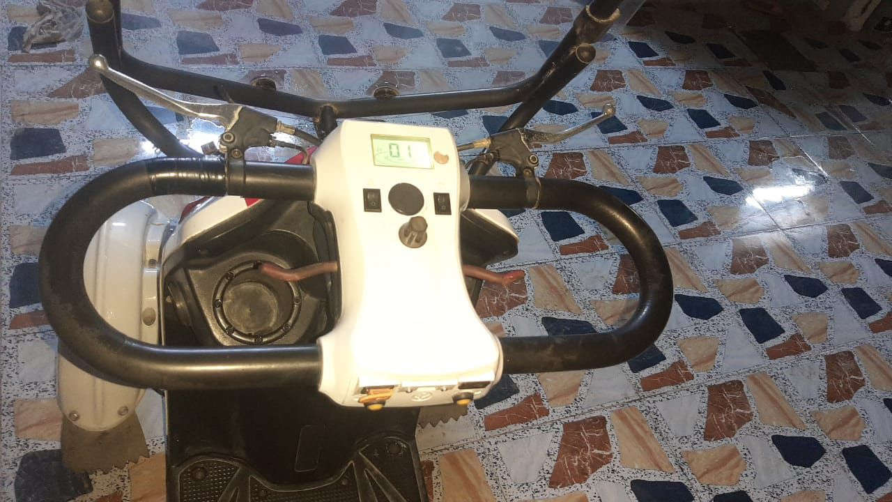 للبيع نظيفه كلش تستخدم لكبار السن وذوي الاحتياجات الخاصة عطلها بطاريات لأن متروكه مامستعمله العنوان ديالى بعقوبة التحرير للاستفسار الاتصال على الرقم ***********
