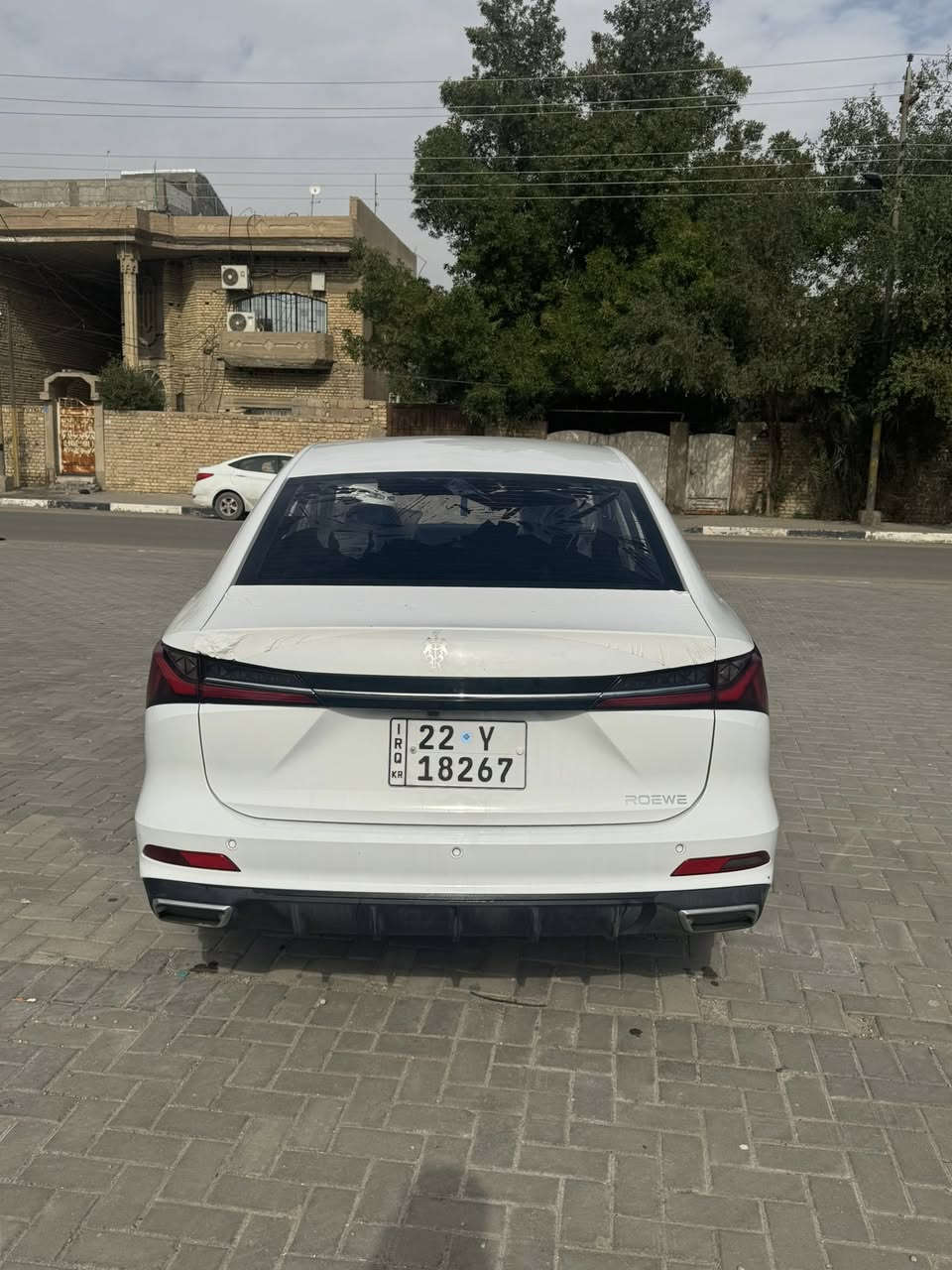 السلام عليكم 
 2024MG ROEWE
     رقم اربيل دولي 22
شكل جديدة فئت بلاص فول مواصفات للخير
مساج بلكشنات تحكمات تبريد من شاشة
كلهن حاطتهن بل دشبول 
   (سيارة زيرو بريحت شركة وبوضع شركة )
كفالة عامة كلش وسيارة جديدة وجاهز 
ماشية 9.000 فقط 
سعر  108$ وبيها مجال 
العنوان البصرة معقل
الهاتف ***********
***********
