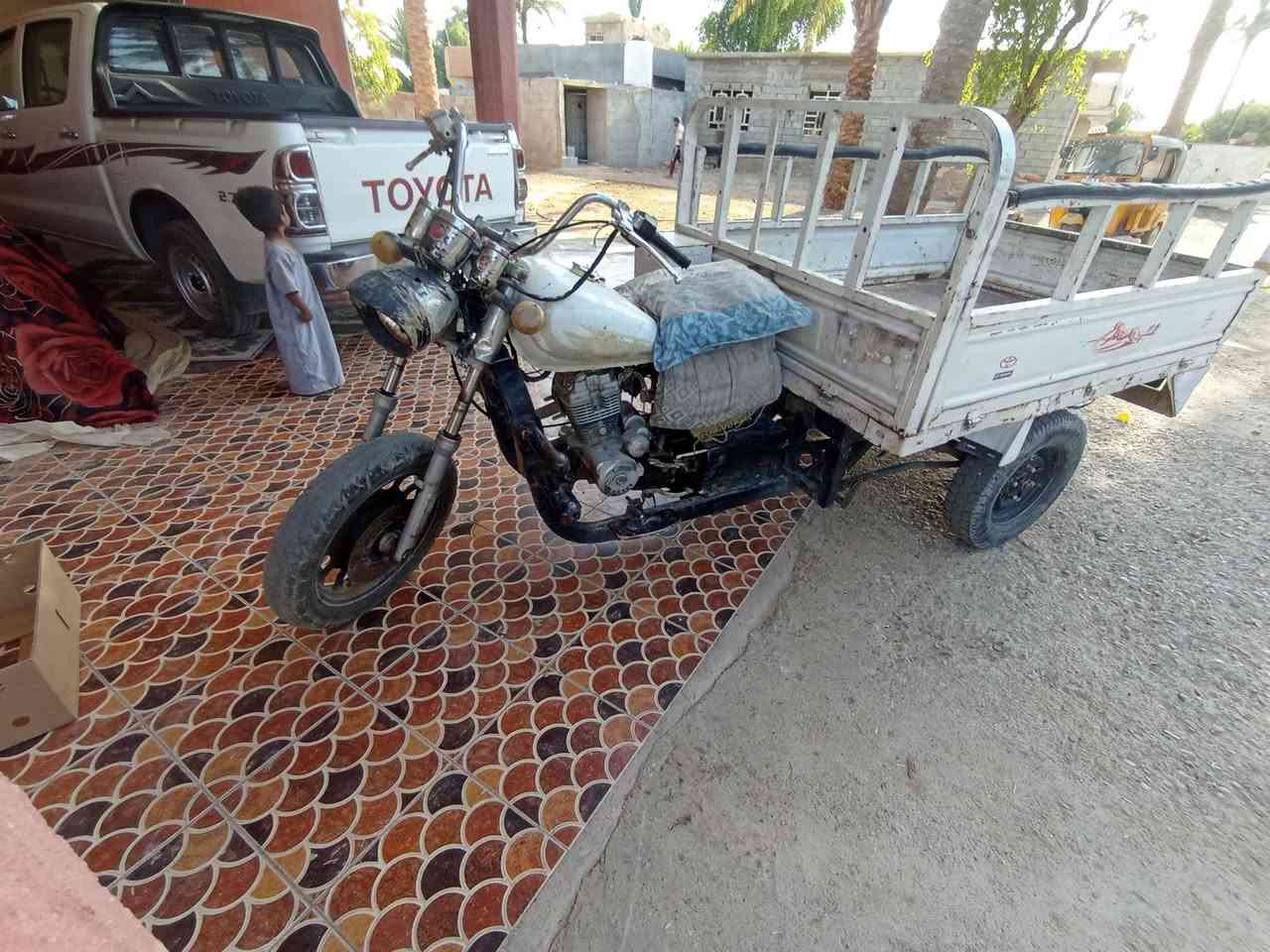سلام عليكم ستوتة اميار ممكينة ام الطير 18سعر 625مكاني ديالى قريت الضابطية نقوصات بس باتري والعينة شوية تعبانة سعرهة 15الف ***********
