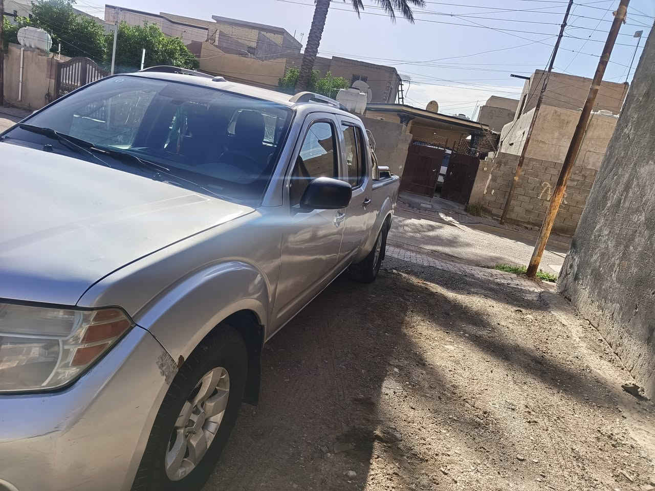 السلام عليكم نيسان فرونتر موديل 15رقم بغداد هزي جديد باسم مكان سياره بغداد المدائن محرك 6 سلندر سياره مصبوغ عام متجايه السعر 80 ورق رقم ***********
