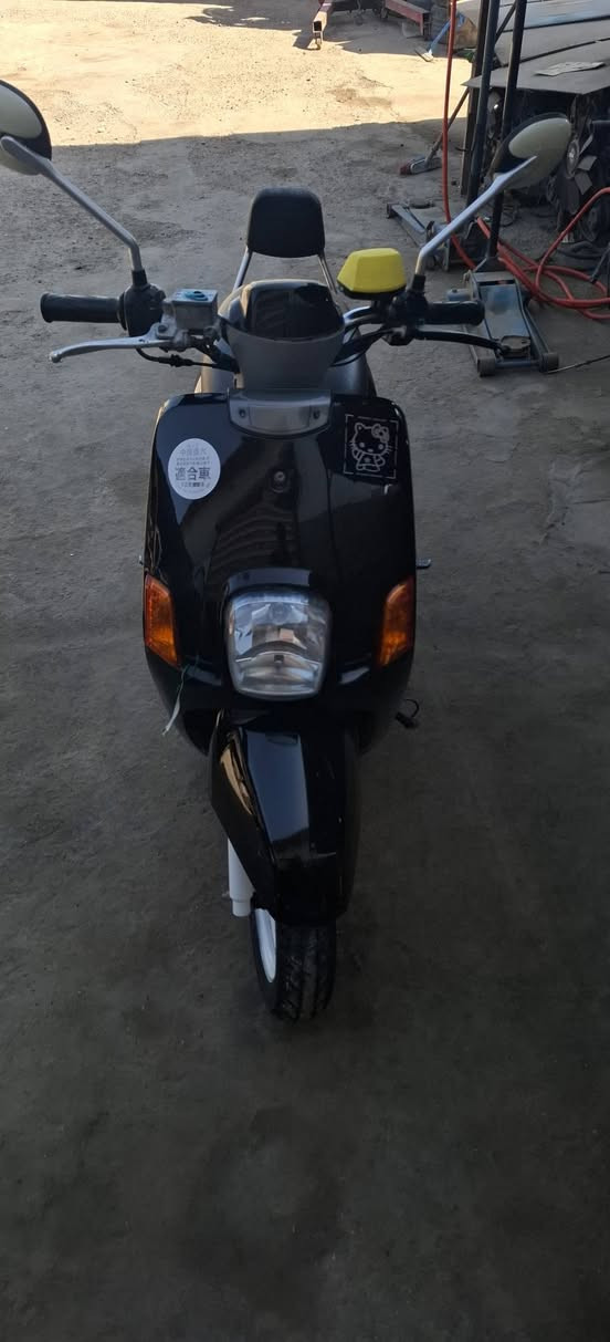 السلام عليكم للبيع بوليس كابريته 2008مختم قبل شهرين.طالعه من الوكيل
السعر 980الف
مكاني بابل القاسم 
0783552430


**إذا كنت صاحب هذا الإعلان وتريد حذفه لأي سبب، رجاءا أرسل رسالة إلى الدعم الفني**