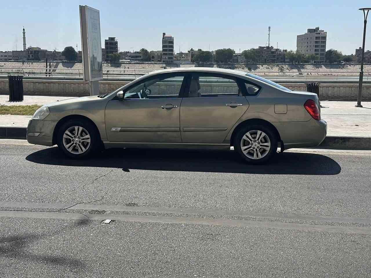 السلام عليكم من رخصت الادمن المحترم رينو سافران 2010 خليجي جاهزه اريد اراوس مع نيسان ارماده *********** انطي فرق
