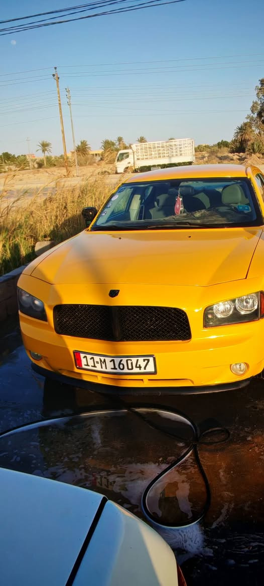 للبيع جارجر ١٠ متومه رقم دولي جديد  وسنويه عاج اصلي وملسق جاهزه من كلشي تخم تاير حداديه تبريد لايت زنون 
كير مكينه كص جنطه 
سعره ٣٥ قفل قفل
مكاني ناصريه ***********
