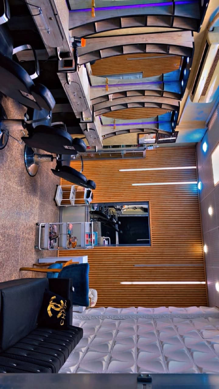 🔊اعلاان 📢اعلااان📣اعلااان🔊💰💰للايجار أو للبيع💰💰💇‍♀️💆🏼‍♀️صالون نسائي💆🏼‍♀️💇‍♀️            المساحة((النزال11متر والعرض3))(( جاهزمجهزمن جميع محتوياتة))    العنوان:كرادة شارع الصناعة مقابل مستشفى الاطفال العلوية الاستفسار عن الصالون على الهاتف☎️***********
