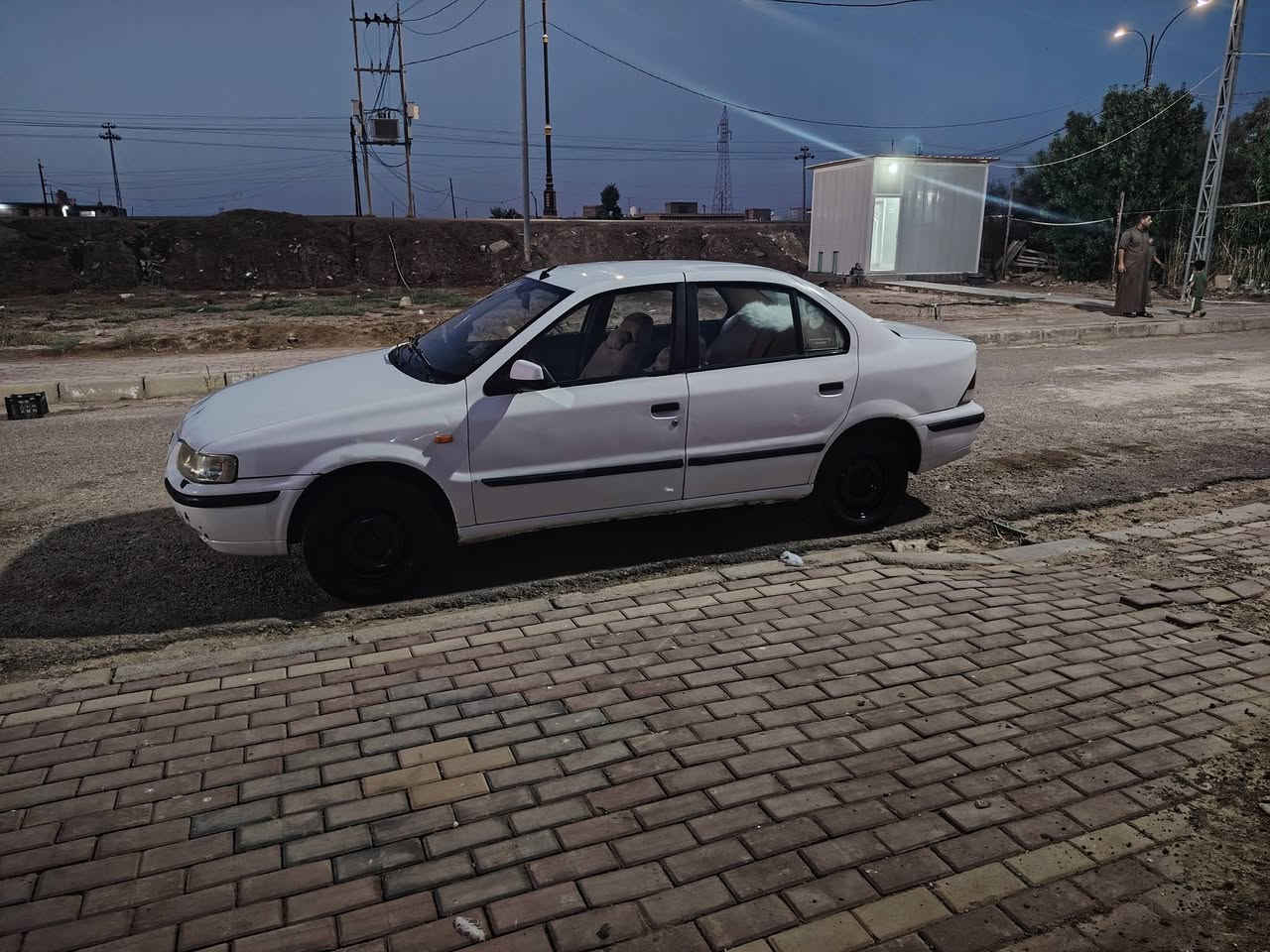 سلام عليكم سمند 11 للبيع سياره جاهزه مكينه كير مكفول تخم تاير حداديه جهازه سياره احلى من صور
مكان ميسان تصال واتساب فقط ***********
