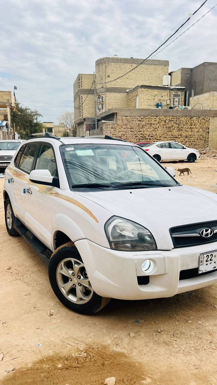 توكسان اربيل دولي جديد سنويه2031كفاله عامه فتحه السعر 118مراوس بسيارة اقل حسب القناعه للاستفسار ***********  الرقم بي واتساب الله يرزق الجميع
