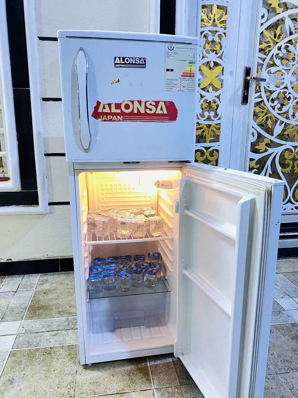 هاي ثلاجه صغيره 10 قدم جديده كلش ونضيفه وشغاله وعالفحص وضمان ماداخله تصليح ابد مكانه محاويل


**إذا كنت صاحب هذا الإعلان وتريد حذفه لأي سبب، رجاءا أرسل رسالة إلى الدعم الفني**