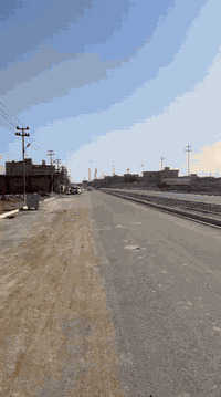 السلام عليكم بيت حواسم بي معامله بلديه بس ابيع حواسم وما عليه ازاله كافة الخدمات موجودات  مساحته ٣٠٠ جاهز للسكن ماء مجاري كهرباء ***********
