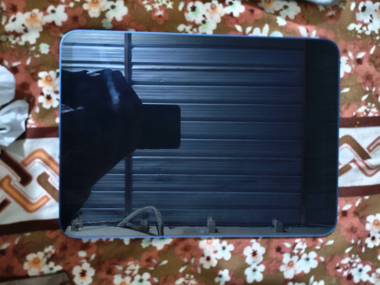 سلام عليكم
ايباد ايفون 11A16 للبيع 
المواصفات 
الجهاز ما مفتوح بطاريه 100
عدد دورات الشحن 6
الايباد اخو الجديد 
العنوان ناصريه سوق الشيوخ 
***********
اتصال او واتساب بالفيس ما متواجد
السعر :425
