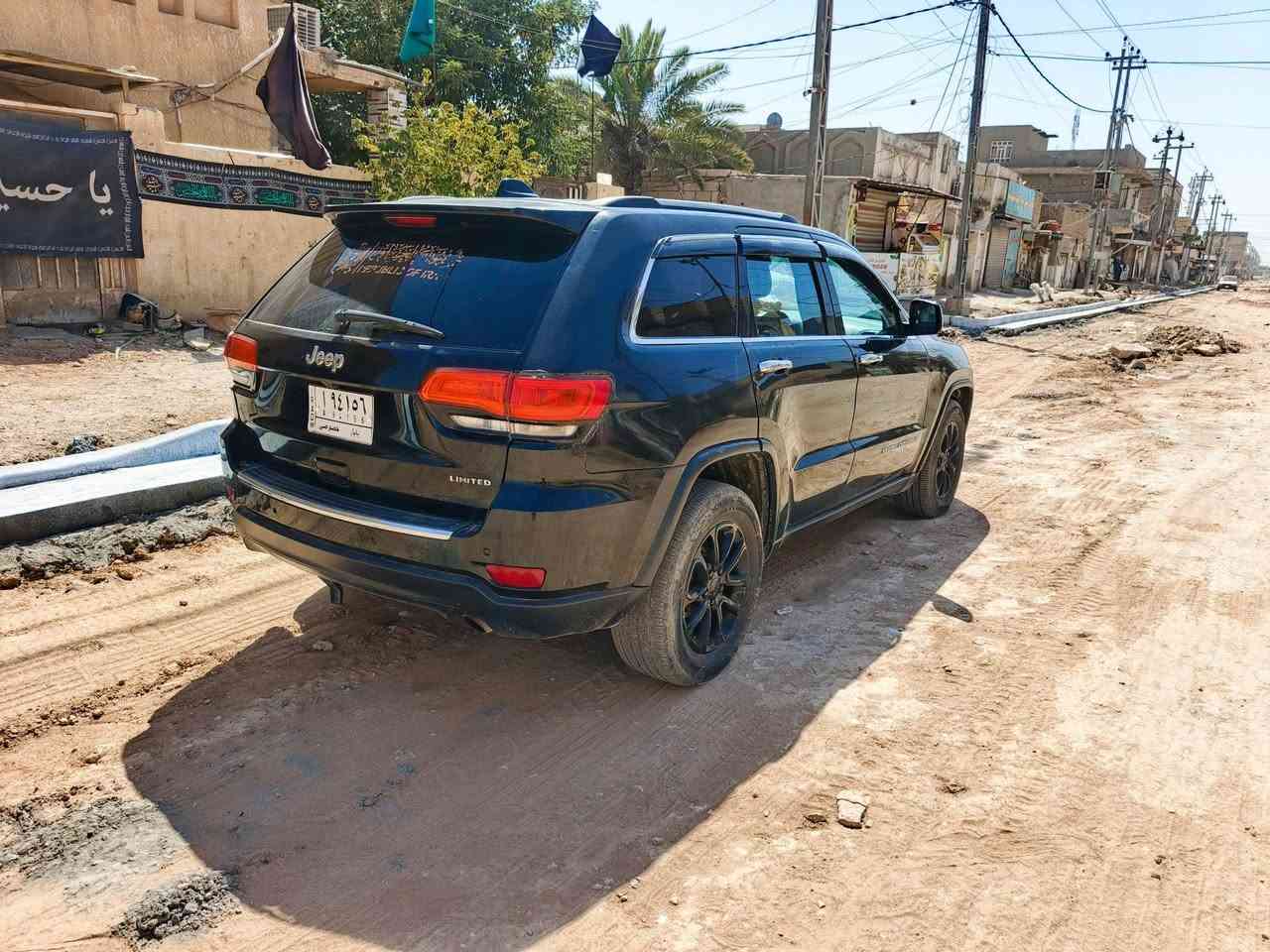 جيب كراند شيروكي 2017 مكينه كير تبريد جاهزة رقم بابل وارد امريكي حادث قبق جنطه 
بيع امراوس بسياره صالون مكاني الدوانية 
***********
