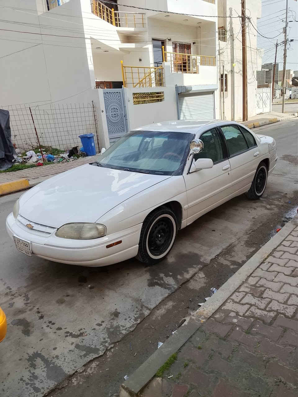شوفليت لومينا موديل 98 رقم كركوك اليف منتهيا بل 22 كير محرك شرط  تخم نزول جديد مصرفها كلش حلوه بل بانزين صبغ عام لجماليه بدون ضربه شرط تحويل وكاله نواقصها بسيطه ***********واتساب سعر 25 مكاني كركوك حي عسكري
