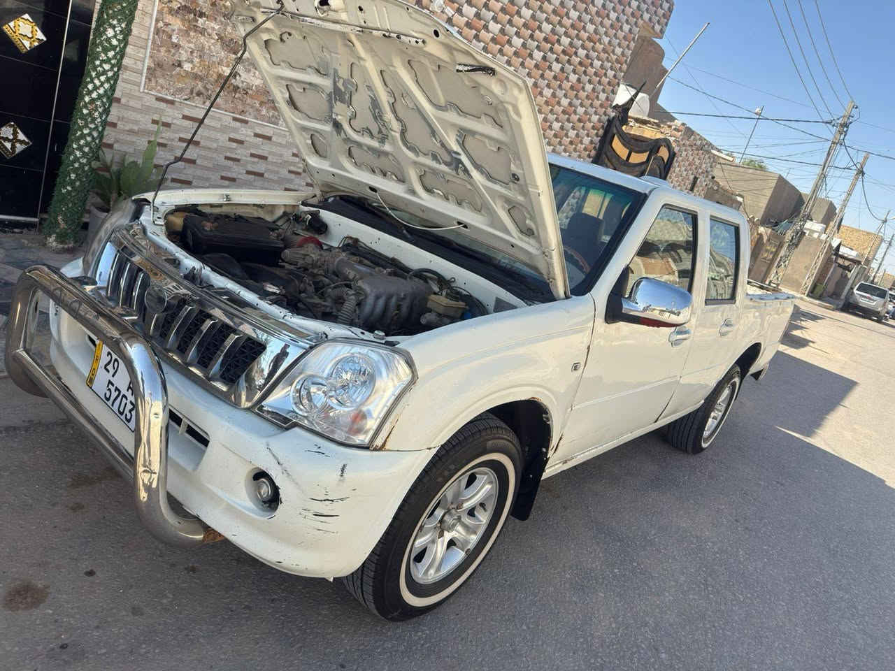 السلام عليكم بيكب صيني موديل 2006 مكينة أو كير فيفيتي 3000 رقم انگليزي باأسمي ***********
