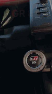 مراوس جارجر Rt او للبيع 193
تيوتا( gr 86  )سياره نضيفه كلش 
 حساس خلفي 
رادارين امامي
كشن جلد احمر مميز
سيارة دفع خلفي 
حجم المحرك 2500 تنفس طبيعي محرك بوكسر عرضي
وزن سياره 1500-1400
تسارع يموت 
سياره بجم كبس بدون ايرباك 
ماشيه 60 الف كيلو  
سعر193 او مراوس جارجر rt
 صور الحادث معه المنشور 
للتواصل واتس اب 
***********
