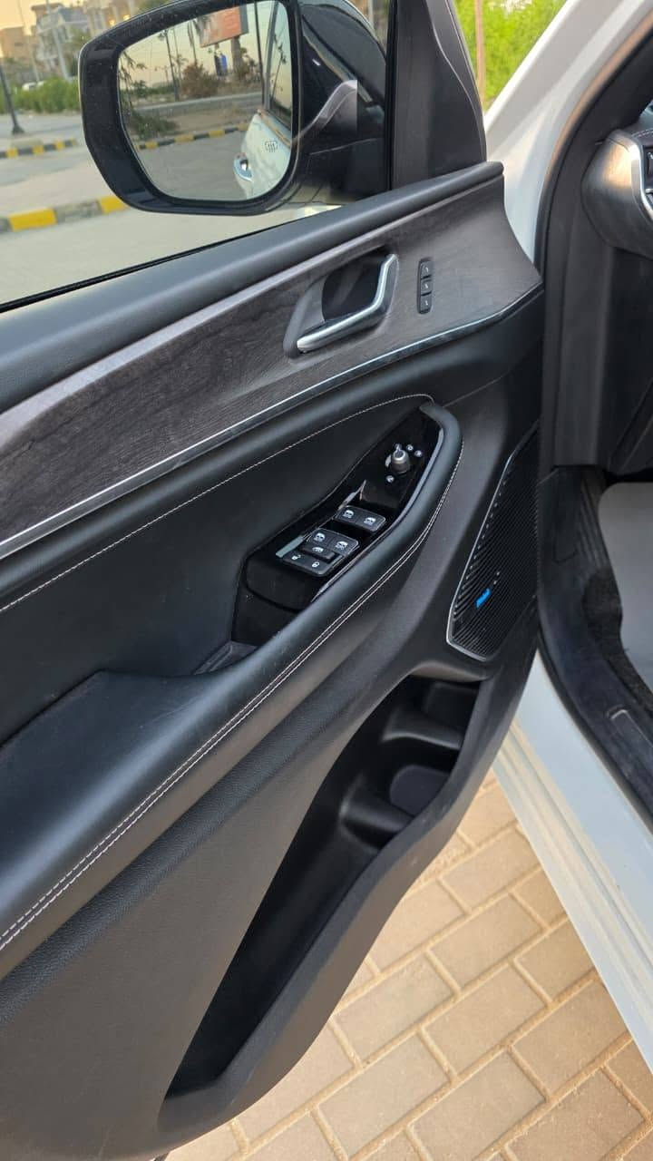 Jeep Grand Cherokee Overland 
Model 2022
23k
Full Option 
النسخه الامريكي 🇺🇲

01050902438


**إذا كنت صاحب هذا الإعلان وتريد حذفه لأي سبب، رجاءا أرسل رسالة إلى الدعم الفني**