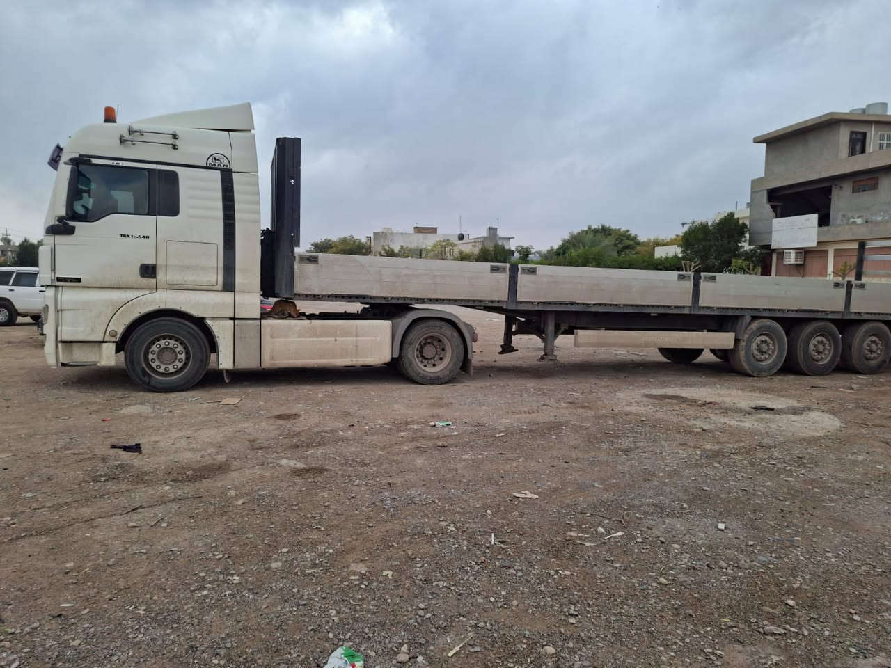 السلام عليكم 

راس عةربانة

موديل راس2012
عةربانة كرونة دنكيرbp
حجم مةكينة540تاك سوبةر

تخم تايةر جديدة  
سةنويية جديدة
سيارة جاهيز اى نقس مابى 

سعر350مجال

مكان سيارة كةلار
 ***********
