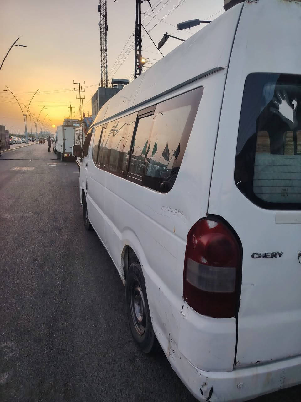 شيري مديل ٢٠١٣ مكينه كرنفال كاز البدي شوف العين مصفره راعيه يمي سعر ٥٠ وبيه مجال قليل عنوان بصره الهاتف ***********
