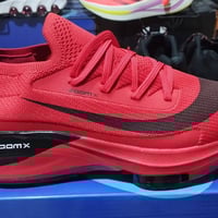 نايك زوم.....امزون ..قياس. 40. ....25c.....السعر مع التوصيل. 25. الف.....