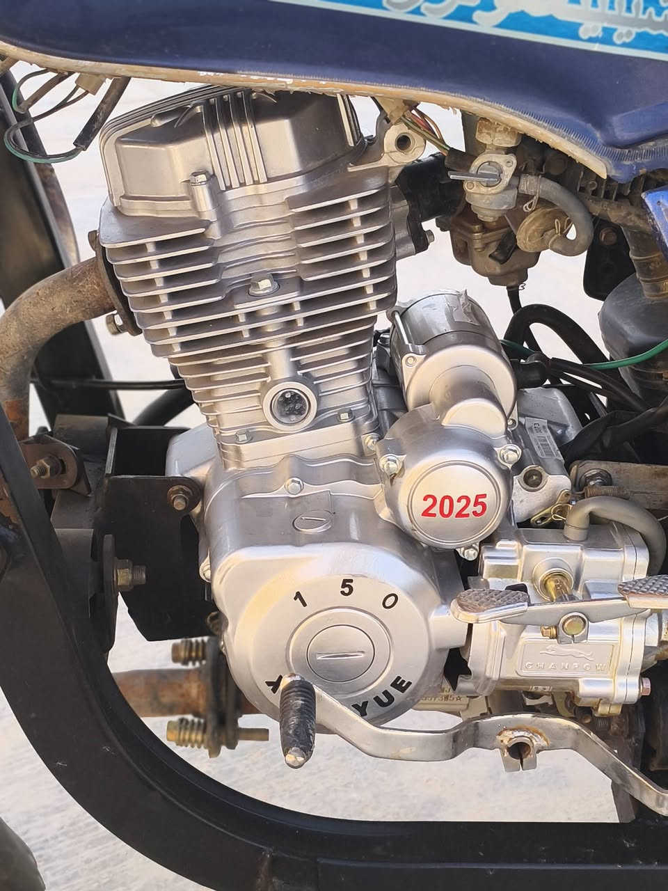 سلام عليكم ستوته للبيع 23 محرك 25 صارله سبوعين من شديته دشبول كتروني دراجه نضيفه نضافه 80 بل 100 مالت جناي رقم بسمي سنويه عضم لمتي ما تريد داورلك لتواصل علئ لرقم ‏‪0783 337 0469‬‏
