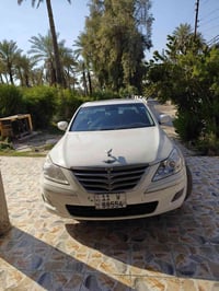 جنسس 2009فول مواصفات رقم مميز بغداد  بنورما بصمه مقاعد جلد شاشه سنويه ...