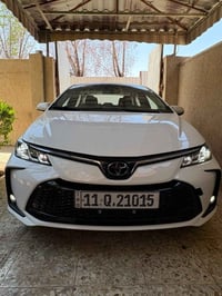 كورلا 2025 خليجي هايبرد ماشيه 48 الف  السياره فول فتحه وبصمه وتبريد قط...