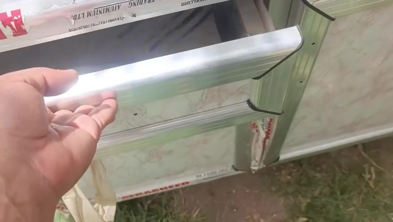 سنك متر ونص جديد غير مستعمل ٩٠


**إذا كنت صاحب هذا الإعلان وتريد حذفه لأي سبب، رجاءا أرسل رسالة إلى الدعم الفني**