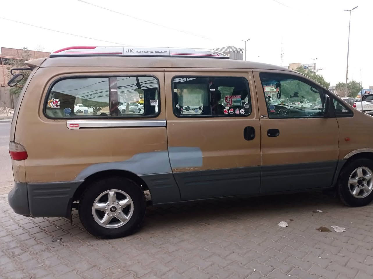 ستاركس 2002 رقم بغداد انكليزي لمراوس بسياره صغير اربع راكب 
فقط مراوس مكاني ديوانيه ال بدير


**إذا كنت صاحب هذا الإعلان وتريد حذفه لأي سبب، رجاءا أرسل رسالة إلى الدعم الفني**