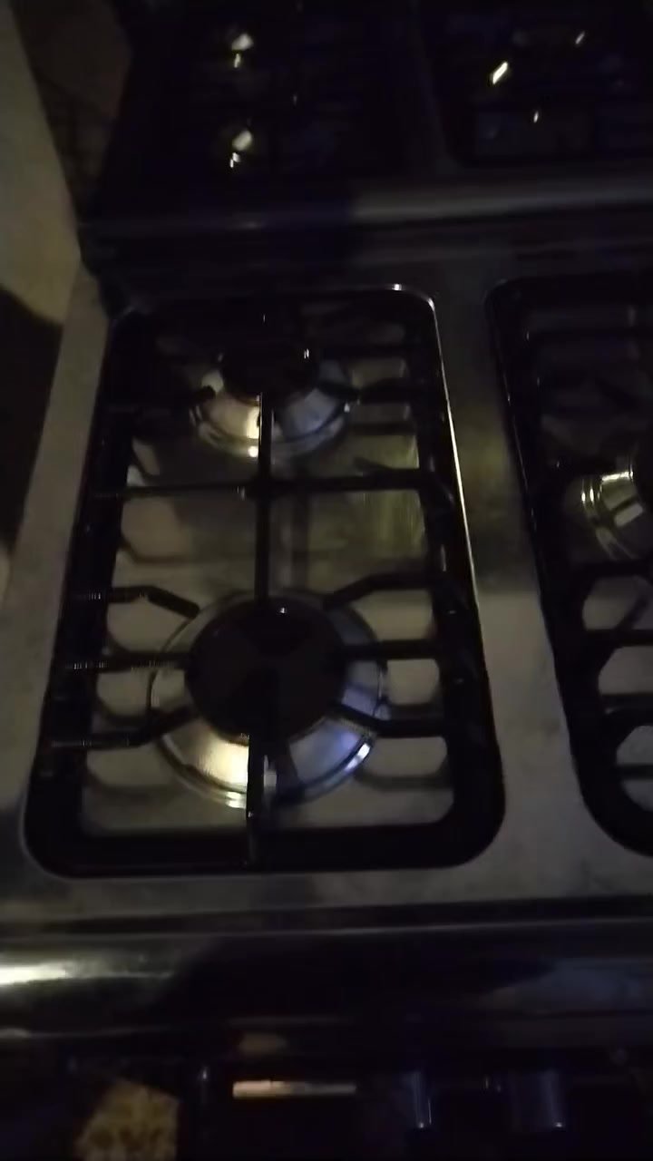 طباخ رويال مصري
طباخ رويال مصري نظام بوري فرن خطين يشتغل قياس 90 *60 شغال فرن كلوب مقدحه شوايه مروحه كلو شغال استعمال قليل جدا شخط مابيها نايلون لزكات الشركة  بعد عليه فرن غير مستعمل بعد شرط  نظافه 95 %العنوان موصل جانب الأيمن رجم حديد للاستفسار
***********
***********
