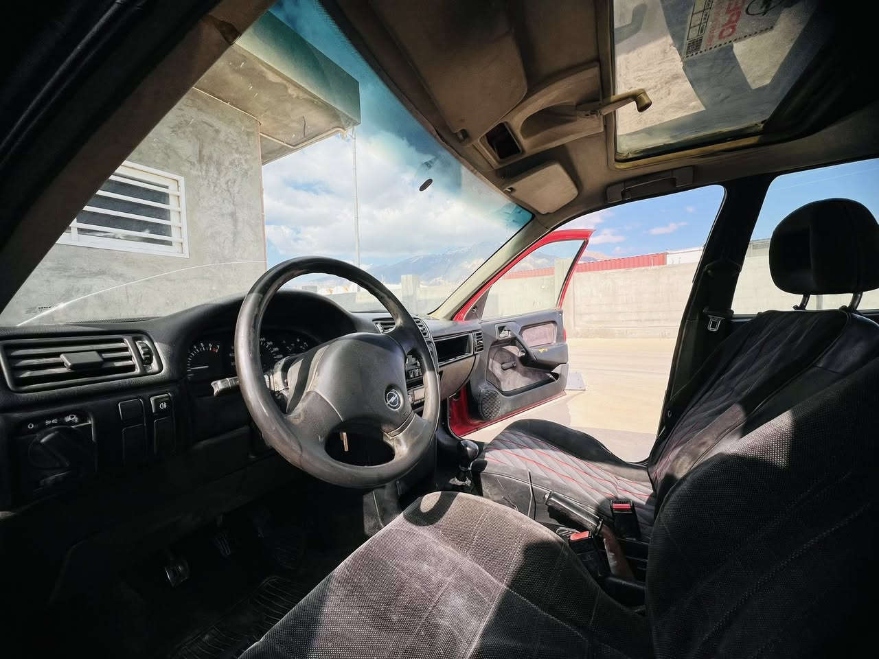 سلاو هاوریانی خۆشەویست
ئۆپل مۆدیل ١٩٩١ ئارمی سلیمانی مەکینە ١٨
ئارمی ئەولیات و خرامەش بەشەرت سلاید بئ دەعم و لیدراوی تایەی تازەیە 
سعری ٢٠ گەلاو معامەلە ماڵی فەقیرە بۆ ئەم بەهارە
***********
