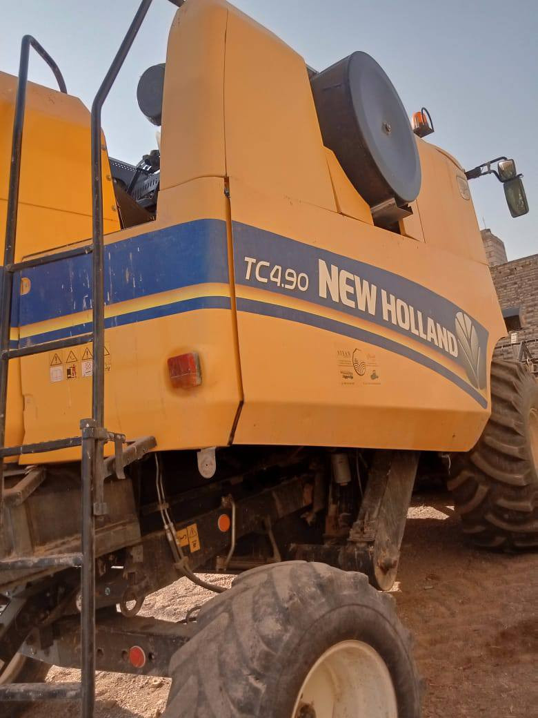 للبيع
حاصده بطه ٢٠١٦ اربع بلم انجكتر دبل ادرام
***********/// ***********
