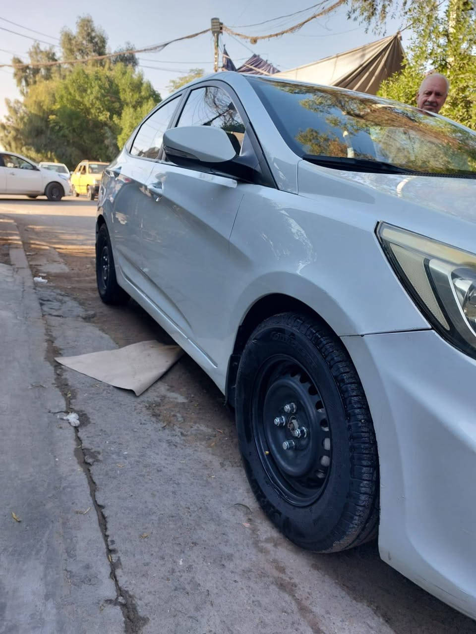 مرحبا اخواني رمضان كريم عليكم عندي سيارتي اكسنت 2016 للبيع
استخدامي قليل الها جدا والسياره كلش نظيفه ومبدله تايرات وداخلها التخم جلد جديد يعني متصرف عليها شي وارد خليجي محرك 1600 دكشن عالي 

قيموا  والسعر اليعجبني ادخله خاص


**إذا كنت صاحب هذا الإعلان وتريد حذفه لأي سبب، رجاءا أرسل رسالة إلى الدعم الفني**