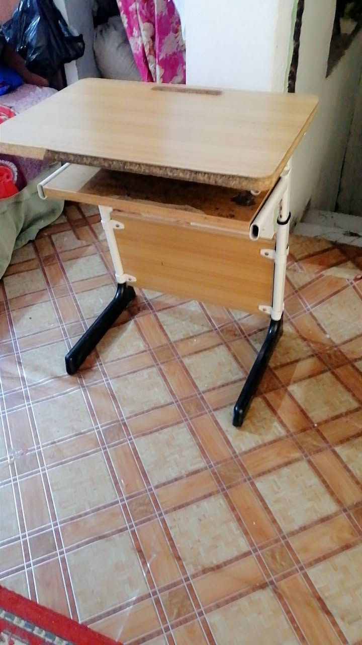 سلام علیکم 
میز البیع سعر 20 
الرحلی البیع سعر 10
مکانی الدیوانیی شارع الوکفی حی الزراعین یم جامع هل البیت


**إذا كنت صاحب هذا الإعلان وتريد حذفه لأي سبب، رجاءا أرسل رسالة إلى الدعم الفني**