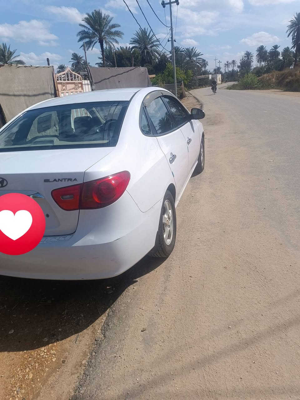 سلام عليكم للبيع النترا 
موديل 2011 خليجي بسمي رقم كربلاء محرك 1600 السياره بيها قطعتين باب وجاملغ امامي بدون دواخل 
السياره مسويلها ادامه كامله 
عنوان السياره كربلاء 
السعر 105 
موبايل ***********
مامتواجد ع الفيس وات ساب موجود ع نفس الرقم
