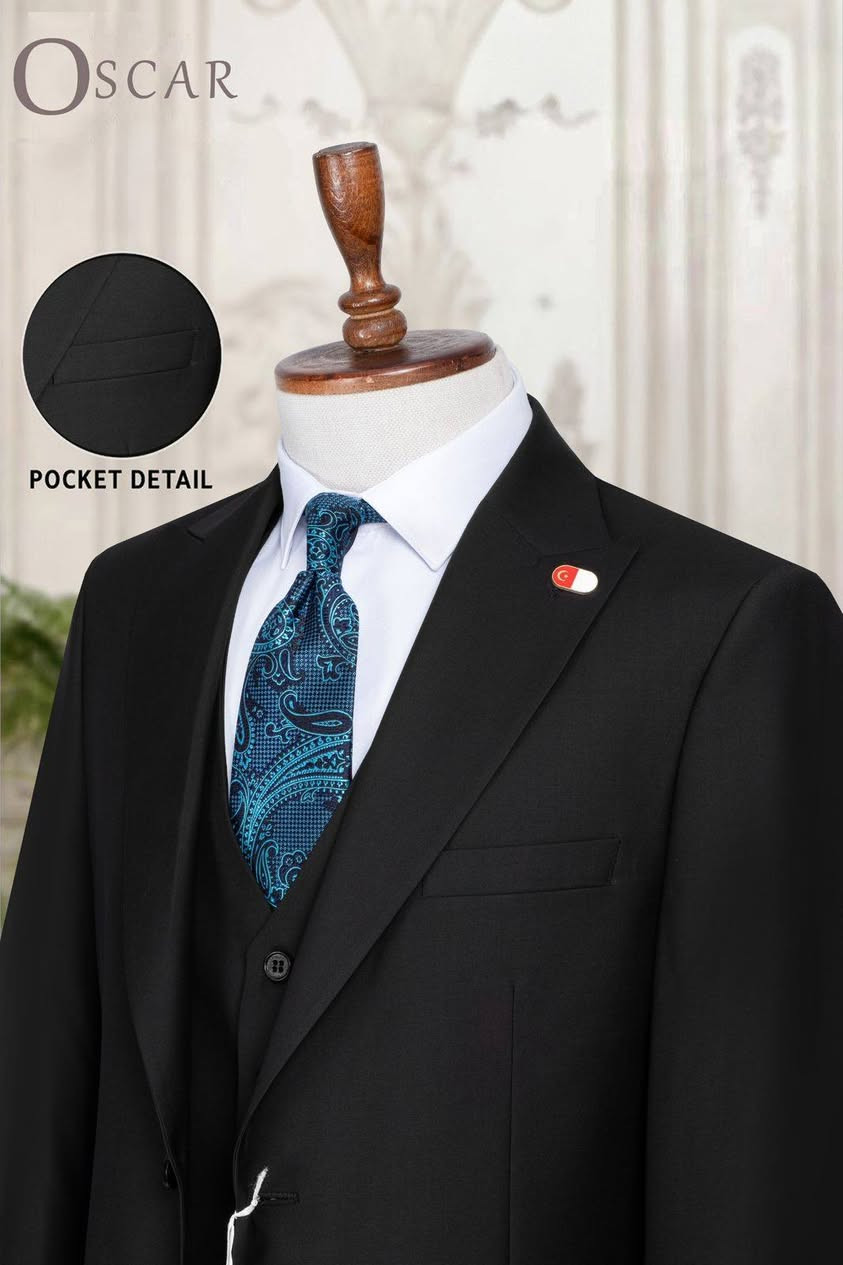 الجوهرة العرائس ذي قار الفهود خلف بلدية الفهود للحجز والاستفسار الاتصال على الرقم التالي *********** بدلات الأعراس الرجالية وحفلات التخرج متوفر حاليا كل القياسات قميص بينزو أكثر من 12 لون
