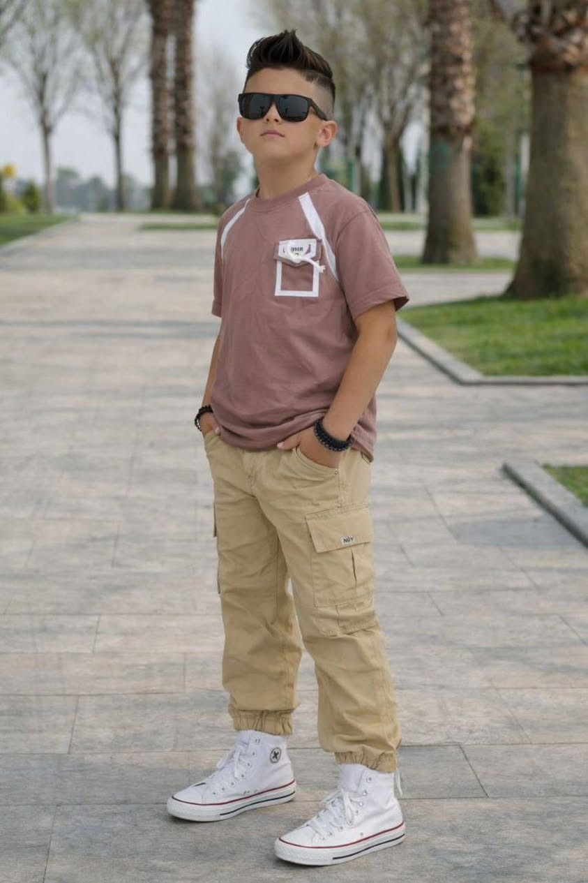 #ملابس #العيد #اجمل #الموديلات #الصيفية توفرت جمله فقط ملابس اطفال ولادي وبناتي للحجز مراسلة خاص أو عبر تليگرام 👈https://t.me/aszzbb


**إذا كنت صاحب هذا الإعلان وتريد حذفه لأي سبب، رجاءا أرسل رسالة إلى الدعم الفني**