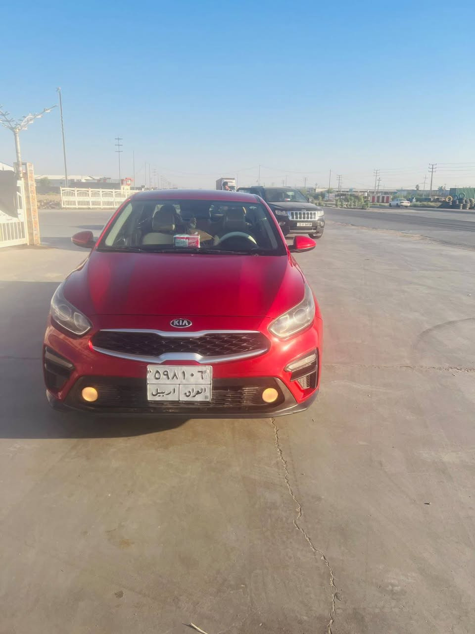 عليكم سيراتو 2020 كفاله من صبغ بيهه باردات واكو حالوبات بس بلقماره بغداد بسمايه حي الوحده معروضه سياره 130ورقه ***********

