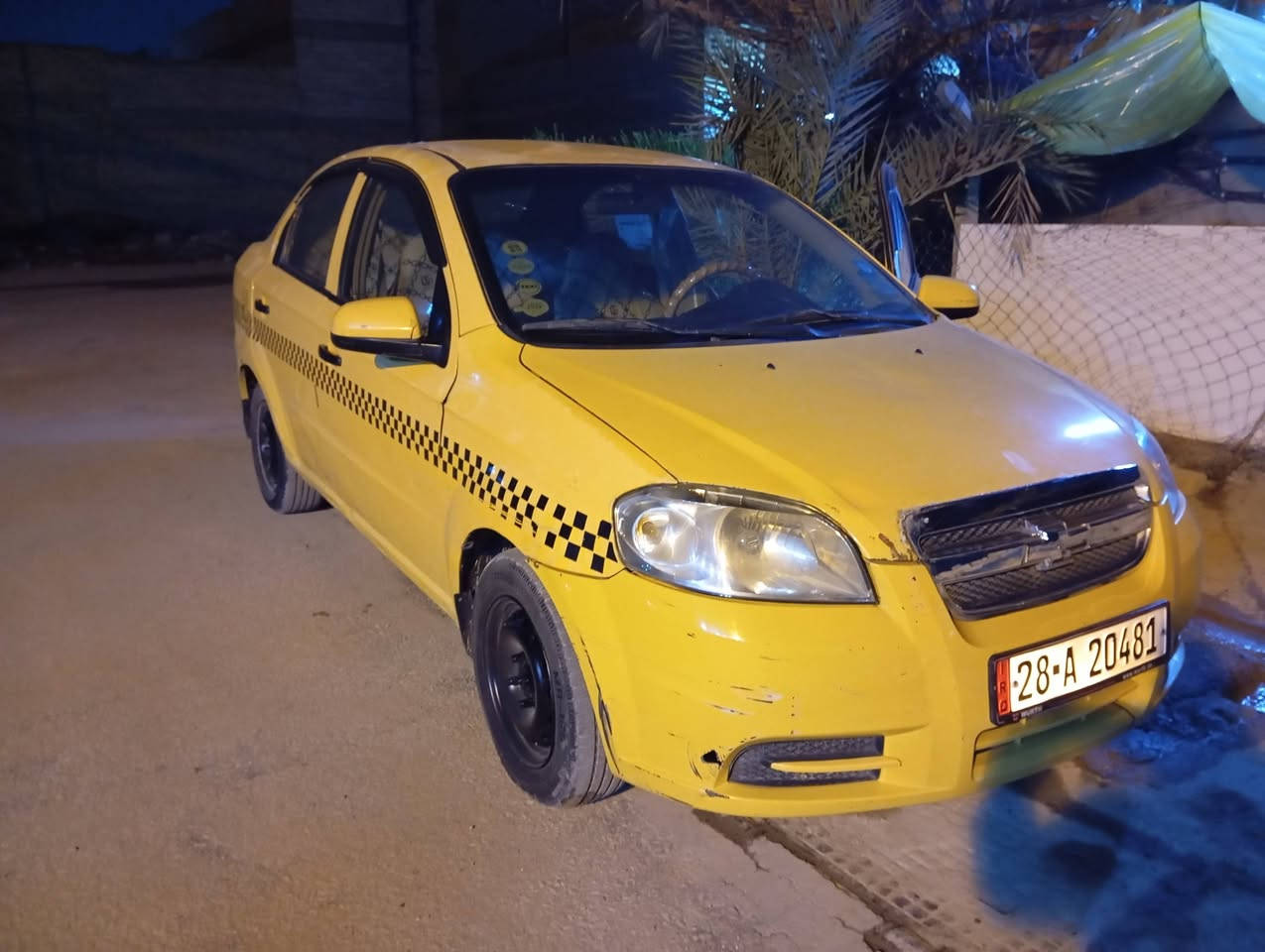 افيو ٢٠٠٩مكينه ١٤٠٠مفتوح جديده منضومة تبريد كله جديد حداديه وتخم تاير جدد باتري وداينمو جددبأسمي رقم انكليزي سنويه منتهيه صار شهر هيئه وغرامات مصفره السعر ٥٠مع المجال الكوفه حي ميسان ***********
